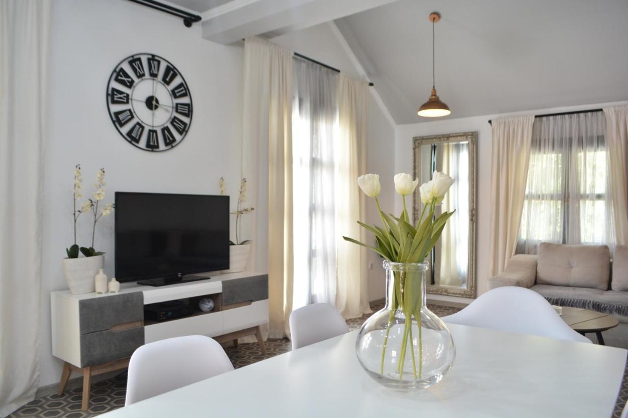 Apartman L&M Цетине Экстерьер фото