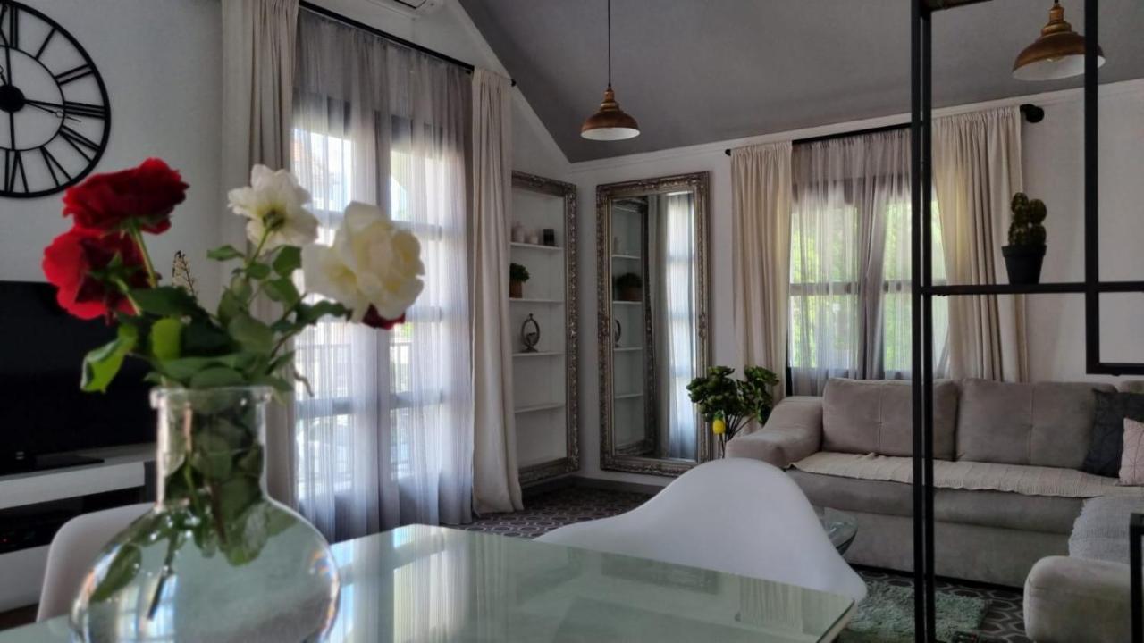 Apartman L&M Цетине Экстерьер фото