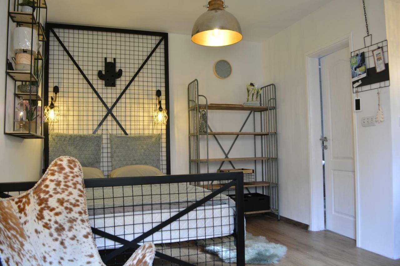 Apartman L&M Цетине Экстерьер фото